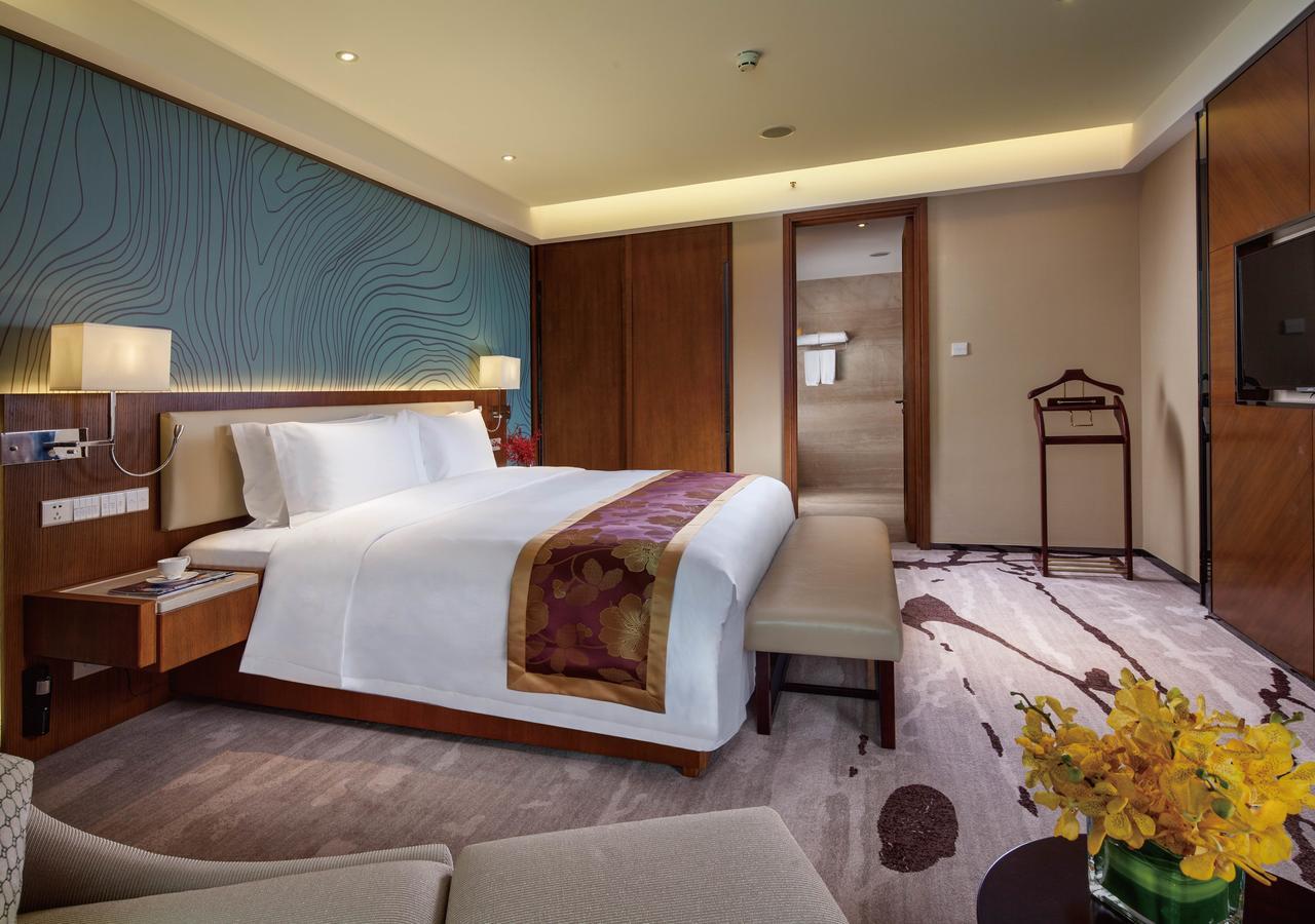 Ln Dongfang Hotel Financial Center, Foshan Esterno foto