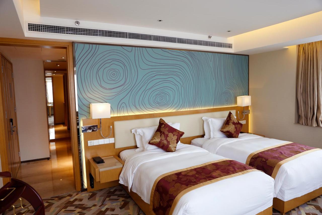 Ln Dongfang Hotel Financial Center, Foshan Esterno foto